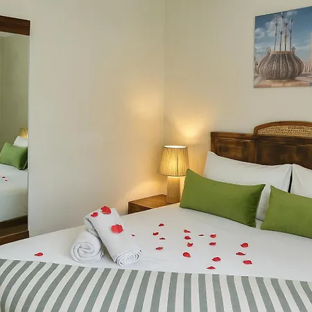 Riad Belikoss Pool & Spa-2